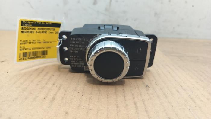 On-board computer controller Mercedes B-Klasse