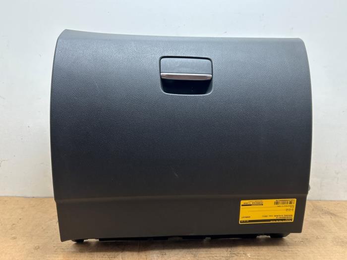 Guantera Mercedes B-Klasse