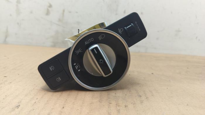 Przelacznik swiatel Mercedes B-Klasse