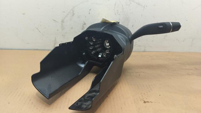 Przelacznik Combi kolumny kierownicy Mercedes B-Klasse