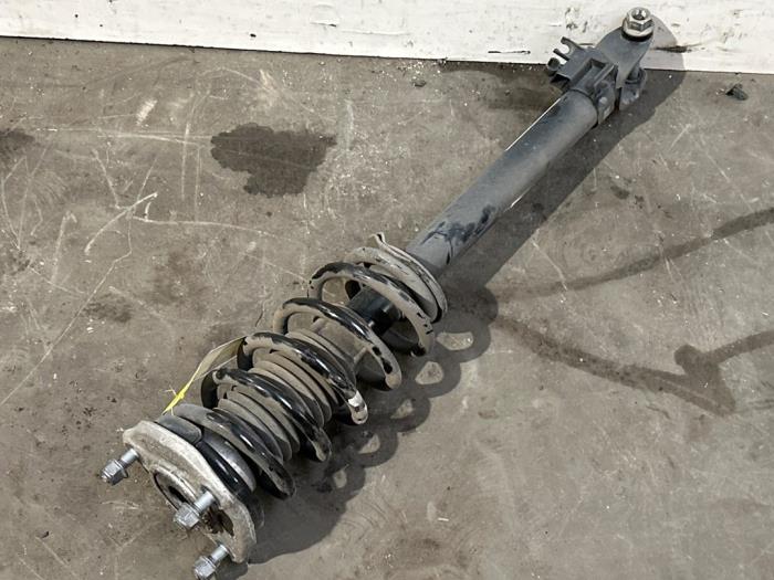 Amortiguador izquierda delante Mercedes C-Klasse