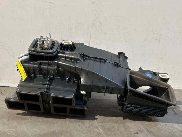 Heater housing Mercedes B-Klasse