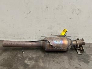 Gebruikte Uitlaat Middendemper Mercedes B (W246) 1.8 B-180 CDI BlueEFFICIENCY 16V Prijs € 242,00 Inclusief btw aangeboden door Autoparts Van De Velde