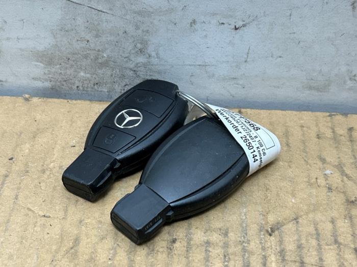 Stacyjka + sterownik Mercedes B-Klasse