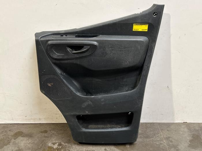 Tapicerka drzwi prawych wersja 2-drzwiowa Mercedes Sprinter