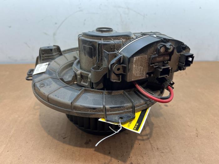 Heating and ventilation fan motor Mercedes Sprinter