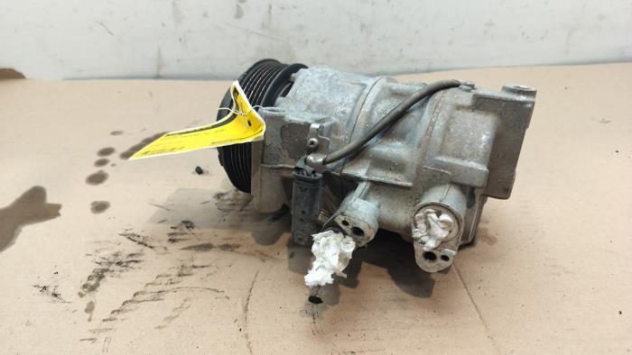 Pompe clim Mercedes Sprinter