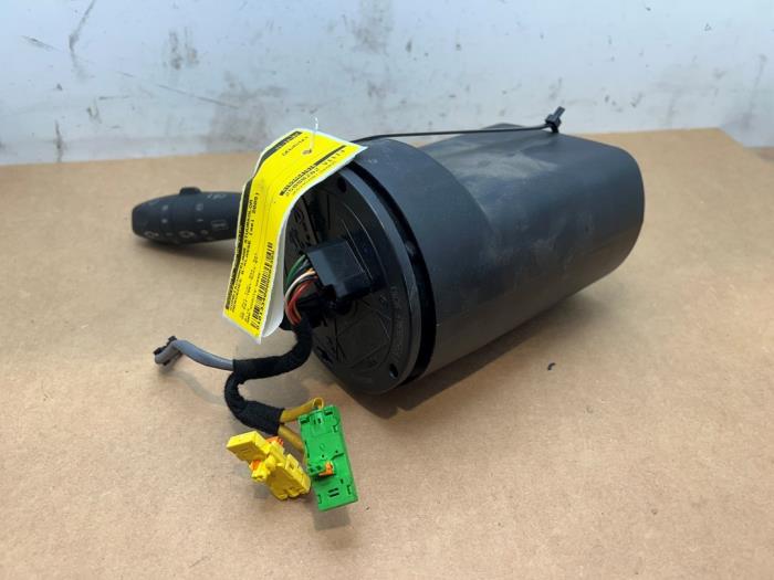 Przelacznik Combi kolumny kierownicy Mercedes B-Klasse