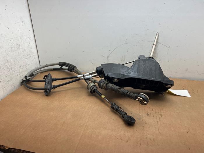 Palanca de cambios Mercedes CLA