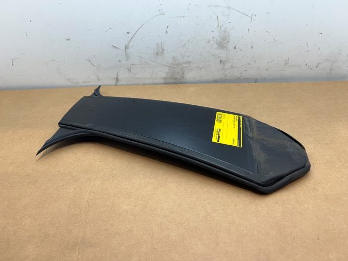 Embellecedor Mercedes CLA