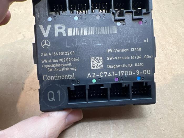 Module verrouillage central des portes Mercedes CLA