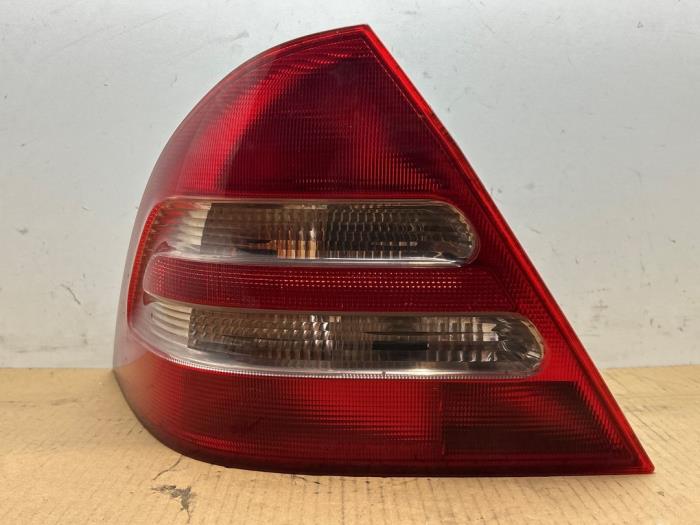 Rücklicht links Mercedes C-Klasse