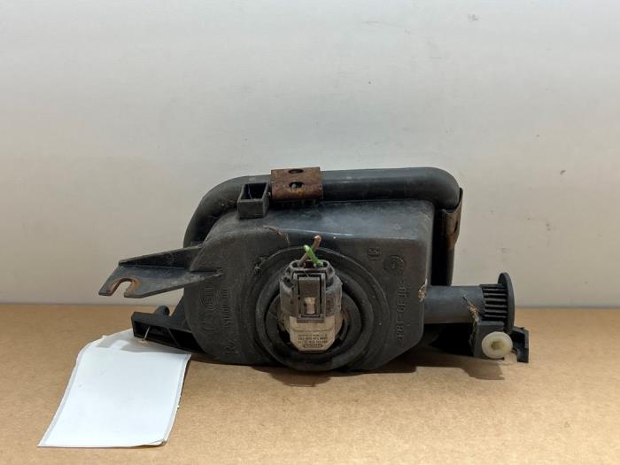 Luz antiniebla derecha delante Mercedes C-Klasse
