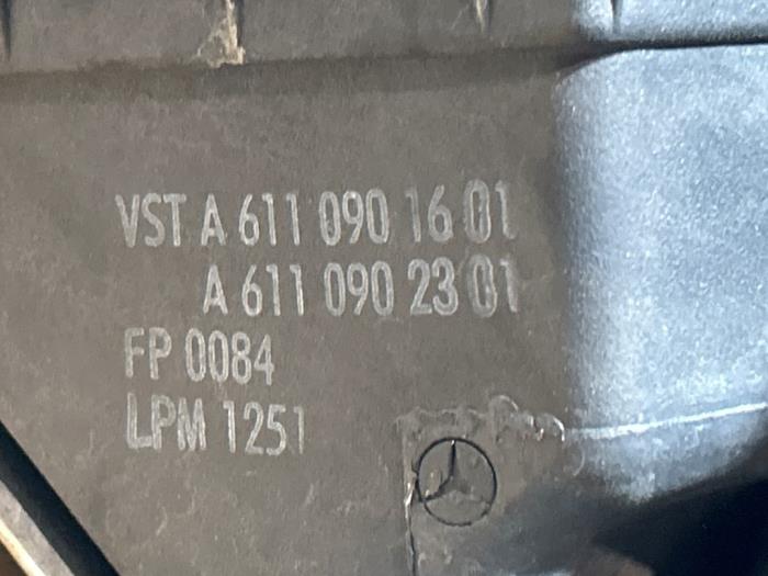 Boîtier filtre à air Mercedes C-Klasse