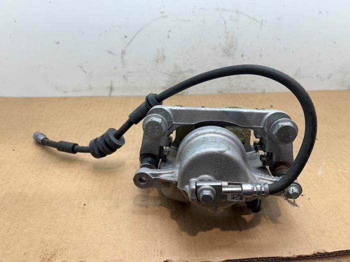 Zacisk hamulcowy lewy przód Mercedes A-Klasse