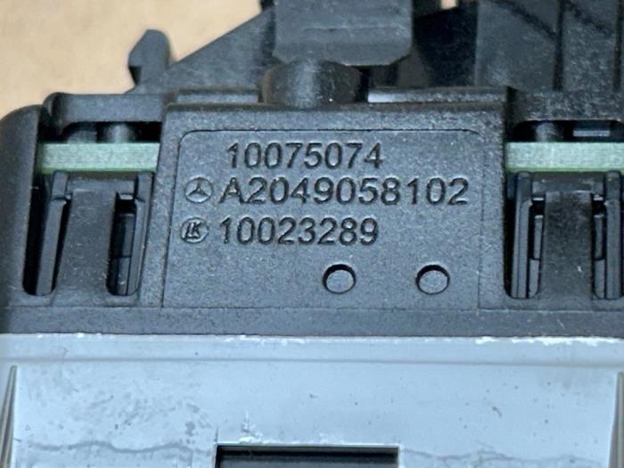Electric window switch Mercedes B-Klasse