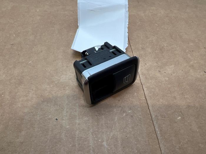 Przelacznik elektrycznej szyby Mercedes B-Klasse