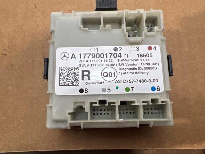 Central door locking module Mercedes A-Klasse