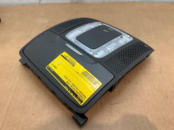 Oswietlenie wewnetrzne przód Mercedes B-Klasse