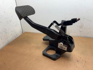 Gebruikte Rempedaal Mercedes B (W245) 2.0 B-200 CDI 16V Prijs € 48,40 Inclusief btw aangeboden door Autoparts Van De Velde