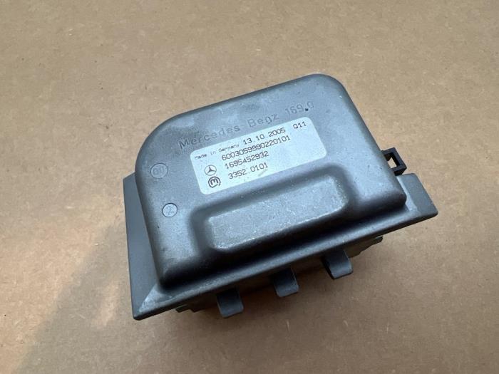 Cerradura de contacto y ordenador Mercedes B-Klasse