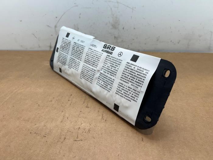 Poduszka powietrzna prawa (deska rozdzielcza) Mercedes B-Klasse