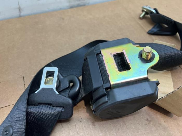 Veiligheidsgordel links-voor Mercedes Actros