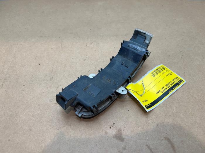 Feu clignotant droit Mercedes C-Klasse