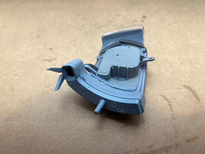 Feu clignotant droit Mercedes E-Klasse