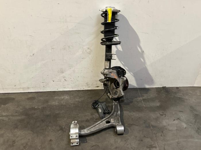 Knuckle, front right Mercedes A-Klasse