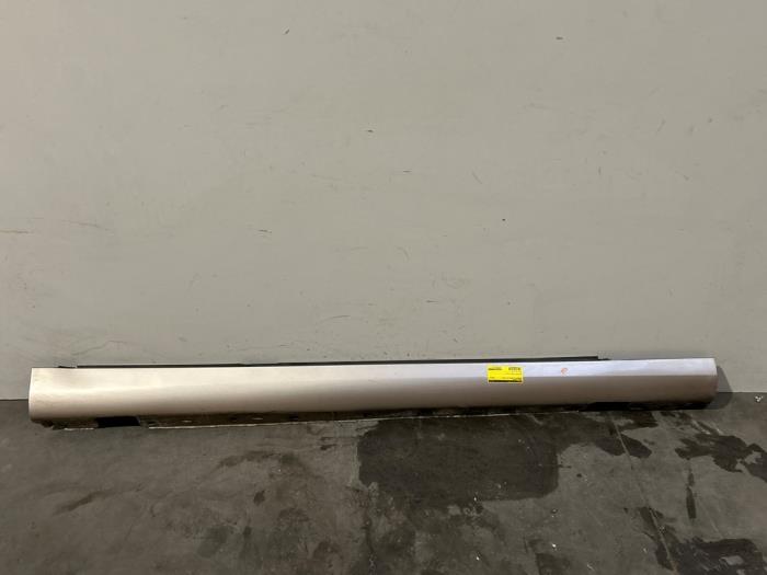 Próg prawy Mercedes C-Klasse