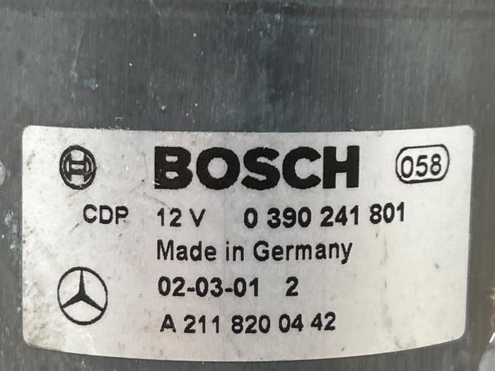 Silnik i mechanizm wycieraczki Mercedes E-Klasse