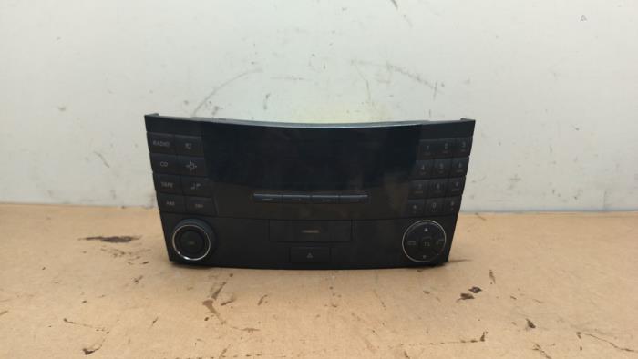 Radio Mercedes E-Klasse