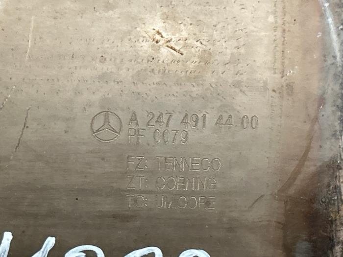 Uitlaat Middendemper Mercedes CLA