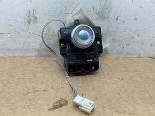 Gebruikte Bediening boordcomputer Mercedes E Estate (S212) E-200 CDI 16V BlueEfficiency,BlueTEC Prijs € 72,60 Inclusief btw aangeboden door Autoparts Van De Velde