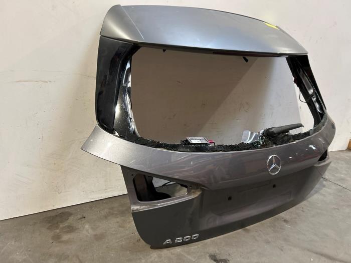 Portón trasero Mercedes A-Klasse