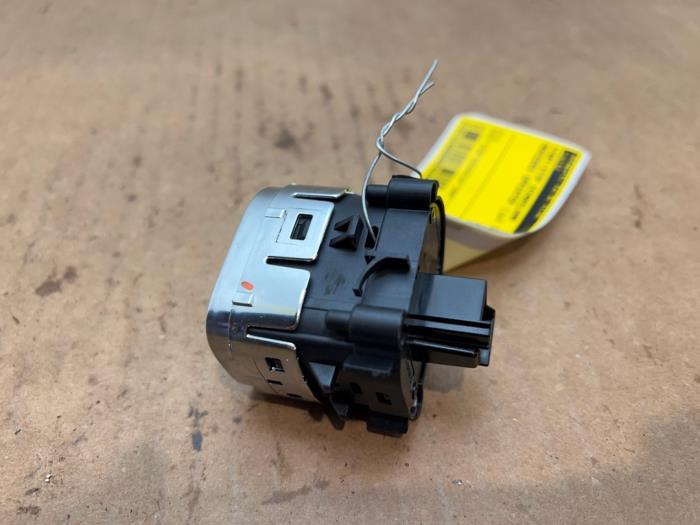 Przelacznik Start/Stop Mercedes Sprinter