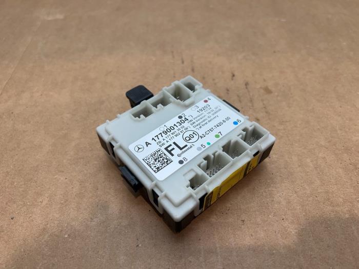 Modul centralnego zamka Mercedes A-Klasse