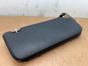 Gebruikte Zonneklep set Mercedes E (C238) E-220d 2.0 Turbo 16V Prijs € 96,80 Inclusief btw aangeboden door Autoparts Van De Velde