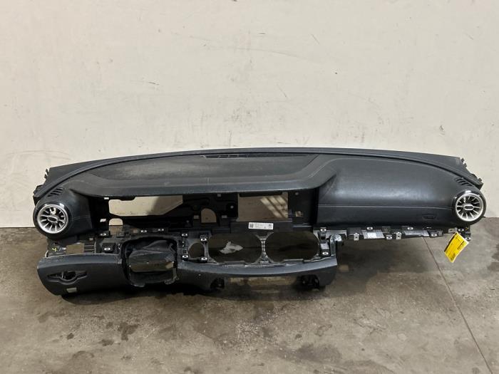 Salpicadero Mercedes E-Klasse