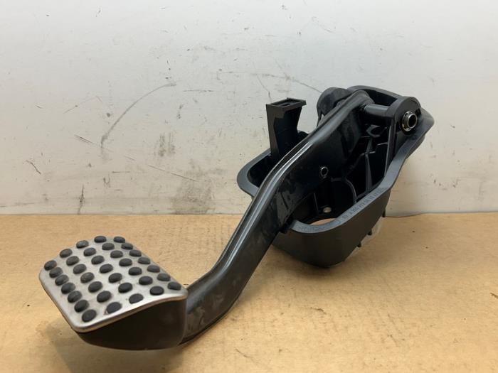 Rempedaal Mercedes E-Klasse