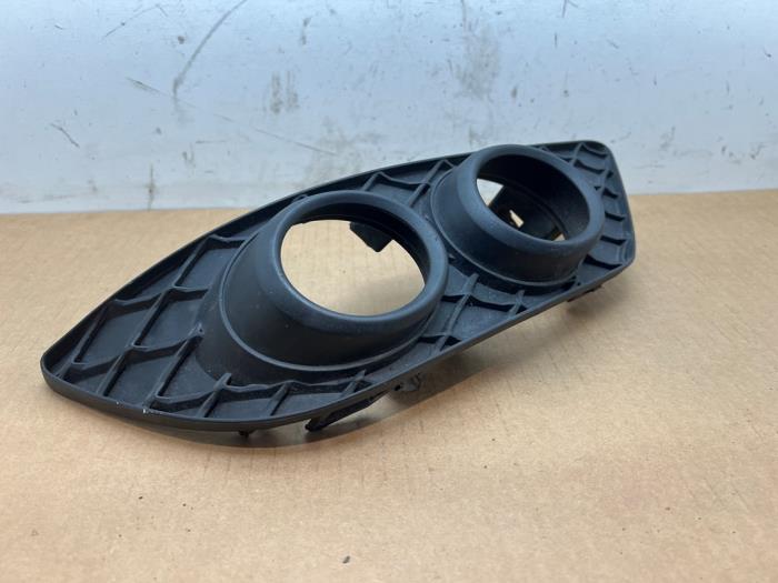 Pokrywa reflektora lewa Mercedes C-Klasse