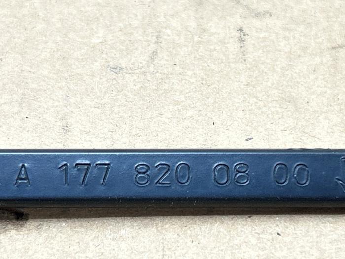 Scheibenwischerarm vorne Mercedes A-Klasse