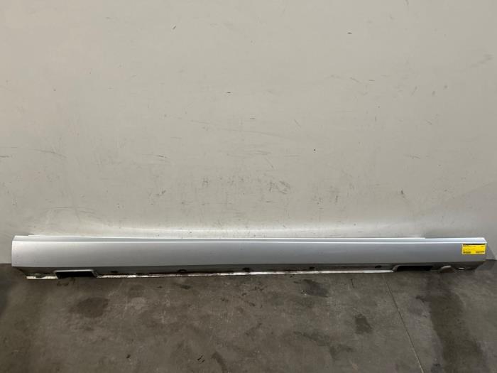 Sill, right Mercedes E-Klasse