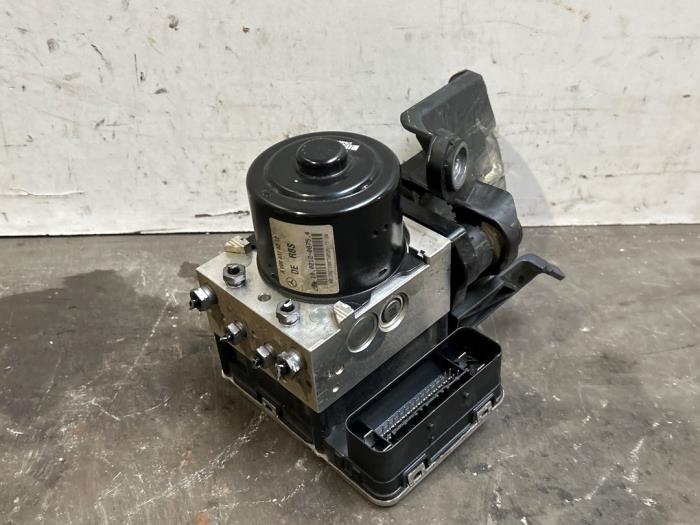 ABS pump Mercedes E-Klasse