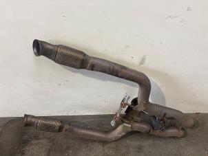 Gebruikte Uitlaat Middendemper Mercedes S (222.0/222.1) 4.0 S-63 AMG V8 Turbo 4-Matic+ Prijs € 363,00 Inclusief btw aangeboden door Autoparts Van De Velde