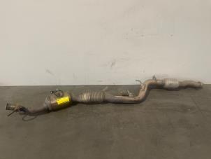 Gebruikte Uitlaat Middendemper Mercedes S (222.0/222.1) 3.5 S-400 Hybrid 24V Prijs € 726,00 Inclusief btw aangeboden door Autoparts Van De Velde