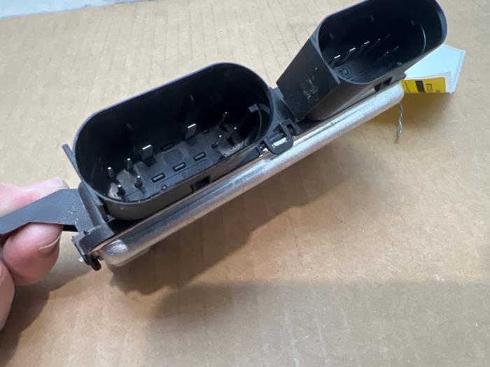 Brandstofpomp module van een Mercedes-Benz A (177.0) 1.3 A-200 Turbo 16V 2021