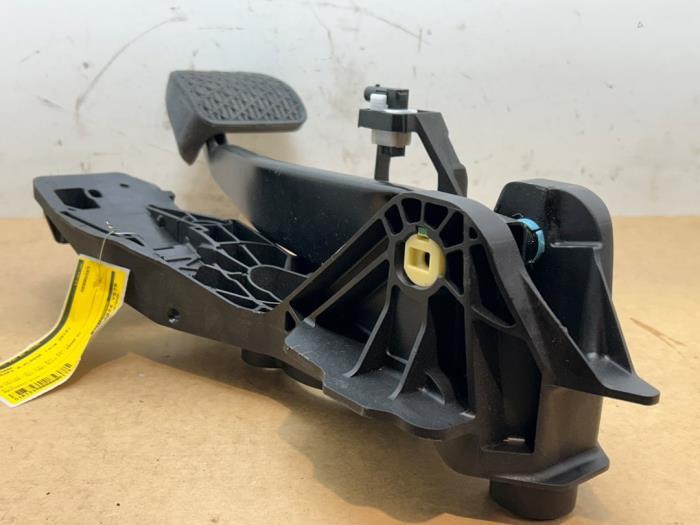 Pedal hamulca Mercedes A-Klasse