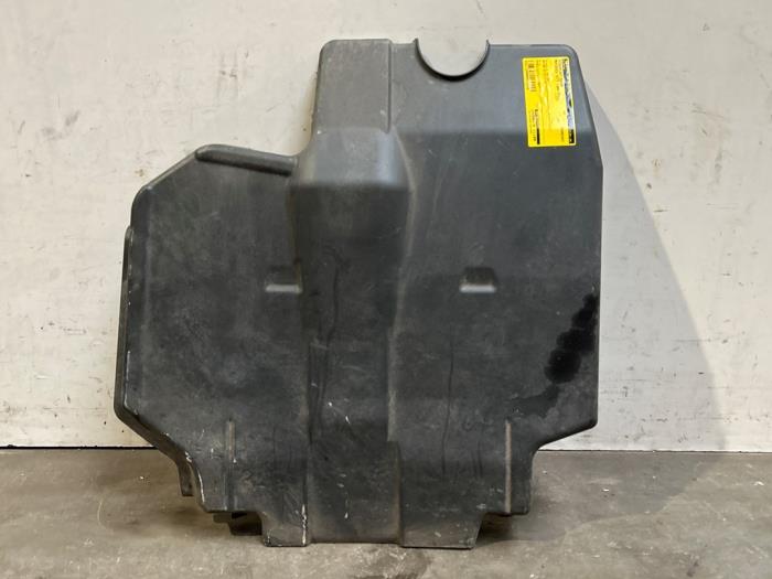 Couverture moteur Mercedes Vito